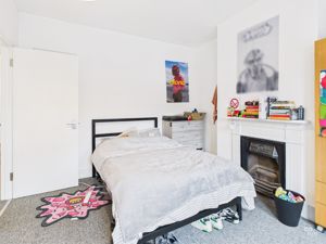 Bedroom 5- click for photo gallery